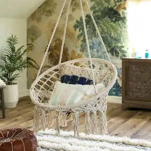 Personalize cadeira de rede de macrame para sala de estar