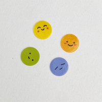 Etiquetas Adhesivas de Vinilo Resistentes al Agua con Diseño de Cara Sonriente y Puntos Coloridos, Personalizadas de Fábrica, para Regalos Promocionales, Embalaje, Manualidades