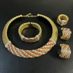 Conjunto de Joyería Italiana Colorida, Chapada en Oro Brasileño, para Bodas y Fiestas, Collar, Pulsera, Aretes, Anillo - Product Image 3