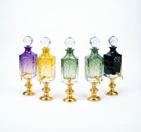 Bouteille en verre colorée de 750 ml au design unique, nouvelle conception, grand format, pour huile d'Oud, flacon de parfum du Moyen-Orient, carafe.