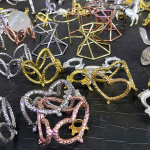 Оптовая продажа, различные металлические подставки для дисплея, базовые кристаллы, сферические Металлические Подставки Для Dec - Product Image 2