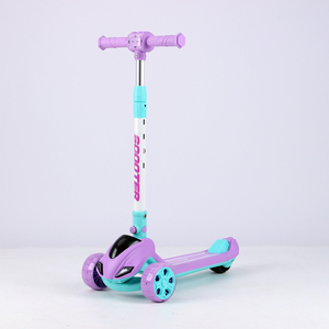 GCC fábrica al por mayor barato Scooter Drift zapatos para niños altura ajustable estilo moderno plegable zapatos deportivos de tres ruedas - Product Image 4