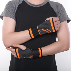 2026 Yeni Tasarım Nefes Alabilen Bilek Desteği, Karpal Tünel Sendromu ve Tendonit Ağrılarını Gidermek İçin Ayarlanabilir Atel ile - Product Image 2