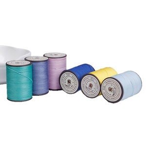 <span class=keywords><strong>Fil</strong></span> <span class=keywords><strong>à</strong></span> <span class=keywords><strong>coudre</strong></span> en polyester ciré tressé fait main <span class=keywords><strong>de</strong></span> 0,45 mm, 160 m, pour la couture <span class=keywords><strong>à</strong></span> la main et les projets <span class=keywords><strong>de</strong></span> bricolage (vente en gros) - Product Image 1