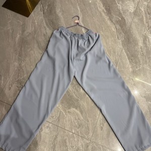 <span class=keywords><strong>Pantaloni</strong></span> da abito alla moda <span class=keywords><strong>pantaloni</strong></span> estivi larghi a vita alta traspiranti <span class=keywords><strong>pantaloni</strong></span> classici da caffè neri a gamba dritta - Product Image 6