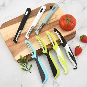Pelador de Frutas y Verduras Multifuncional de Acero Inoxidable de 18.5 cm, Ligero para Uso en la Cocina - Product Image 4