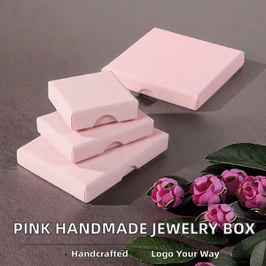 Caja Cuadrada de Cartón Fino de 1.5cm con Relieve, Hecha a Mano, para Joyería, Color Rosa, para Aretes, Anillos, Relojes, Personalizable, Gone Wind - Product Image 2