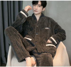 Automne et hiver nouveaux pyjamas pour hommes flanelle maison vêtements ensemble hiver <span class=keywords><strong>grand</strong></span> épaissi deux pièces ensemble flanelle pyjamas - Product Image 1