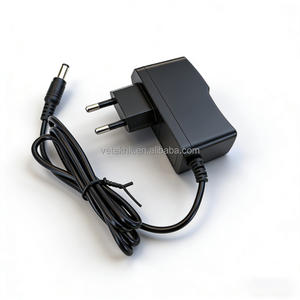 Adaptador de Corriente Eléctrico Universal de Pared 12V 1A Ecológico ABS+PC Garantía de 24 Meses Enchufe US/EU/UK/AU Entrada AC 100-240V - Product Image 3