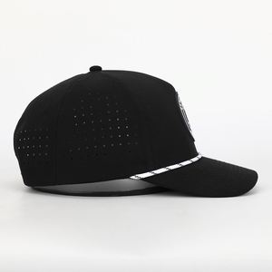 Casquette de baseball en polyester noir, perforée à découpe laser, avec logo PVC personnalisé à 5 panneaux, style Dad Hat, pour le sport, vente en gros - Product Image 4