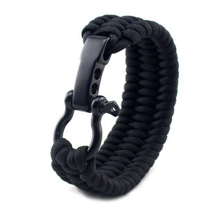 चीन थोक 550lb <span class=keywords><strong>Paracord</strong></span> जीवन रक्षा कंगन, धातु बकसुआ समायोज्य <span class=keywords><strong>Paracord</strong></span> Wristband, स्टेनलेस स्टील सीट बेल्ट लगा लो कंगन - Product Image 1