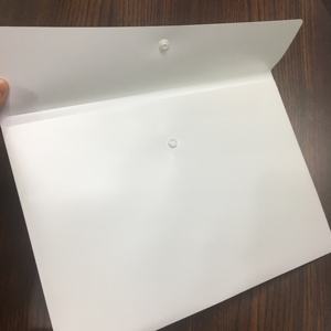 Pochette <span class=keywords><strong>de</strong></span> classement en PVC blanc A4 personnalisée avec pochette pour cartes <span class=keywords><strong>de</strong></span> visite pour l'école et le bureau - Product Image 3