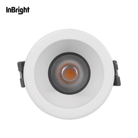 Plafonnier encastré LED COB à découpe profonde avec verre de sécurité et grille alvéolée en option, faisceau multi-directionnel, intensité variable