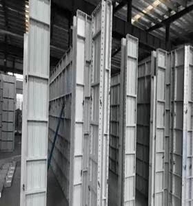 Panel de Encofrado Reutilizable de Aluminio de Alta Resistencia con Instalación Rápida para la Construcción Residencial de Hormigón (Plateado) - Product Image 3