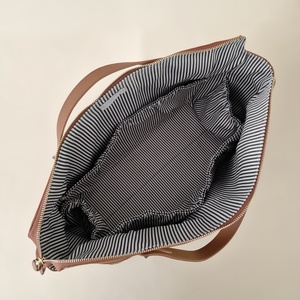 <span class=keywords><strong>Sac</strong></span> à <span class=keywords><strong>langer</strong></span> de luxe imperméable 2026, <span class=keywords><strong>sac</strong></span> de voyage multifonction pour les mamans, <span class=keywords><strong>sac</strong></span> à <span class=keywords><strong>langer</strong></span> en cuir PU pour bébé - Product Image 3