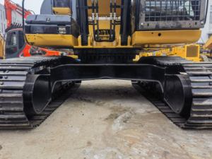 รถขุดตีนตะขาบ330D รถไฮดรอลิกสภาพดีเครื่องยนต์ดีเซลและมอเตอร์ขายในเซี่ยงไฮ้ - Product Image 3