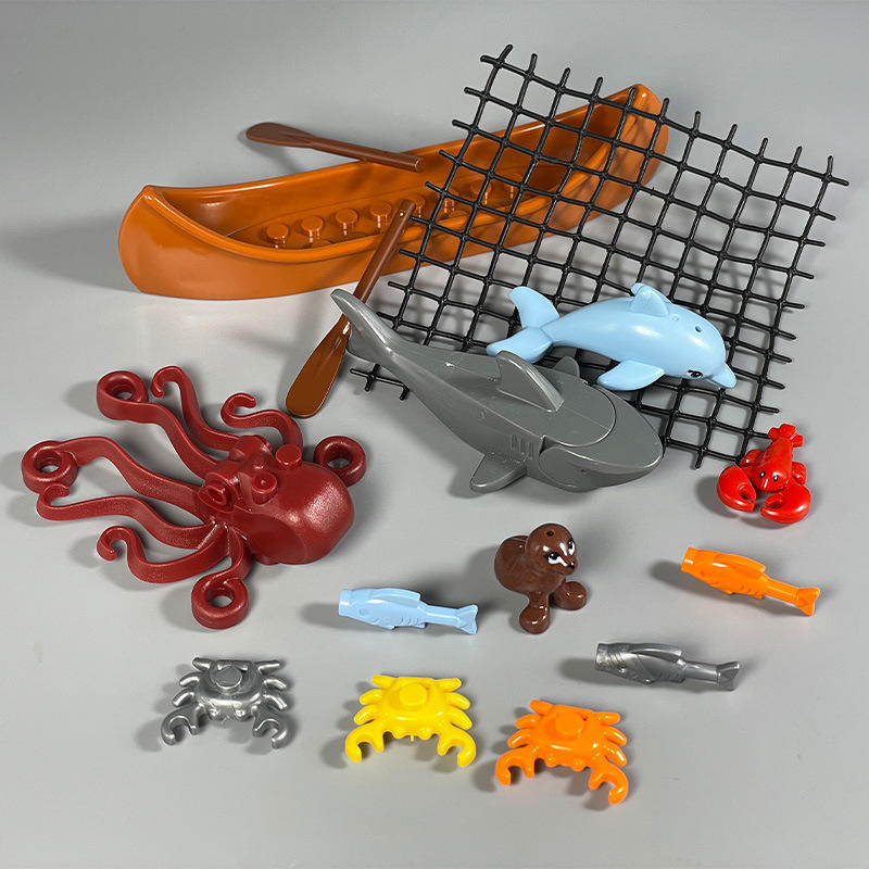 Una canoa de pesca con red [remo marrón]]