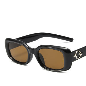 Été nouveau <span class=keywords><strong>internet</strong></span> célèbre <span class=keywords><strong>lunettes</strong></span> de soleil pour les femmes carré petit cadre <span class=keywords><strong>pas</strong></span> <span class=keywords><strong>cher</strong></span> UV400 <span class=keywords><strong>lunettes</strong></span> de soleil 2024 - Product Image 5