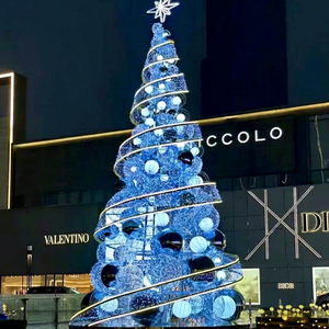Sapin de Noël LED bleu et blanc avec lumières ajoute une ambiance hivernale fraîche aux décorations des centres commerciaux et des plazas. - Product Image 1