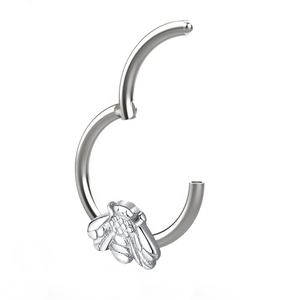 2025 vente en gros mode abeille <span class=keywords><strong>nez</strong></span> anneaux F136 titane <span class=keywords><strong>nez</strong></span> anneaux nouveaux goujons de <span class=keywords><strong>nez</strong></span> boucles d'oreille bijoux perforés pour femmes et hommes - Product Image 1