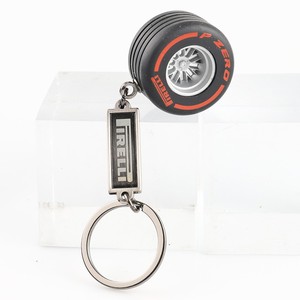 Porte-clés en acier inoxydable personnalisé pour club automobile 4S, cadeau promotionnel avec roue en caoutchouc, gadgets de pneus, style élégant - Product Image 4