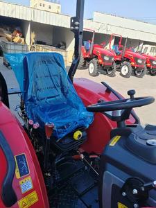 Tracteur agricole compact 4x4 fabriqué en Chine, avec chargeur frontal, garantie 1 an, avec cabine, couleur personnalisable sur demande - Product Image 3