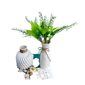 Fleurs artificielles Meiyu Craft, lys de la vallée blancs en plastique, décorations de mariage, accessoires de photographie, décoration intérieure - Product Image 5