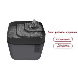 Distributeur d'eau silencieux pour animaux de compagnie 2,2 L, nouveau design avec eau filtrée à circulation automatique, écologique - Product Image 2