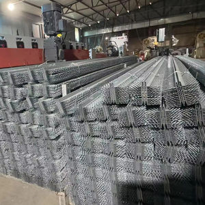 Giunti di Dilatazione in Acciaio Zincato da 1/2 Pollice a Doppia V per Stucco - Product Image 1