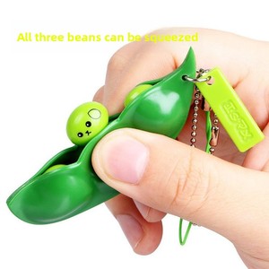 Juguete Antiestrés de Edamame para Apretar y Liberar - Llavero Creativo de Descompresión con Material Plástico - Product Image 2