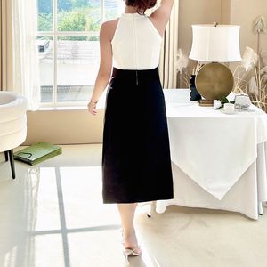 Vestido midi Runqi N8696 con cuello halter, bloques de color, cintura imperio, línea A, contraste blanco y negro, vestido de noche para mujer - Product Image 4