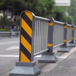 Di alta qualità su misura di recinzione di traffico in metallo barriere Non pedonali veicoli Anti-collisione di isolamento stradale eventi all'aperto - Product Image 6