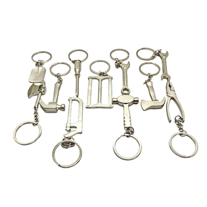 Bán Buôn Tùy Chỉnh Mini Đa-Công Cụ Kim Loại <span class=keywords><strong>Keychain</strong></span> Thời Trang Thủ Công Kim Loại Khuyến Mại Carabiners Charms Cá Nhân Số Lượng Lớn - Product Image 6