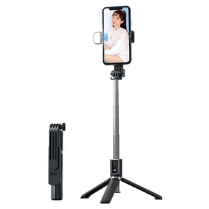 Bâton de <span class=keywords><strong>selfie</strong></span> sans fil en aluminium de <span class=keywords><strong>1</strong></span> mètre Télécommande universelle BLE Support de trépied en direct pour téléphone Bâton de <span class=keywords><strong>selfie</strong></span> universel pour le direct - Product Image 1