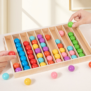 Frühkindliches Lernspiel mit Bunten Bällen zum Sortieren - Farbzuordnung, Klassifizierung und Kognitives Puzzle-Spielzeug - Product Image 4