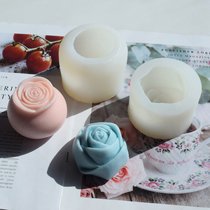 Moule en silicone 3D en forme de <span class=keywords><strong>rose</strong></span> superposée, design réaliste de sculpture florale pour la pâtisserie DIY, bougies parfumées, résine, plâtre, artisanat et décoration - Product Image 1