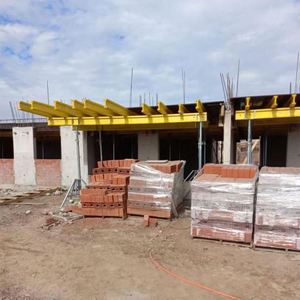 Système de coffrage de béton de bâtiment en aluminium, coffrage modulaire de <span class=keywords><strong>dalle</strong></span> d'alliage d'aluminium pour la construction de maison <span class=keywords><strong>dalle</strong></span> de mur de colonne - Product Image 1