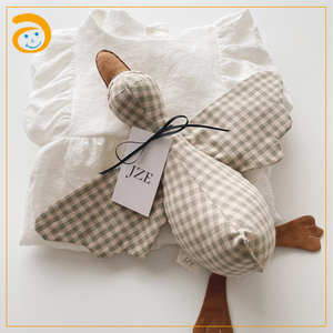 Juguete de Peluche Multicolor Ultra Suave para Bebés, Ropa de Cama Infantil, Juguetes de Peluche de Ganso, Muñeca Reborn y Manta de Peluche al por Mayor para OEM - Product Image 3