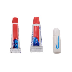 Cepillos de dientes portátiles de viaje con cerdas suaves para adultos en estuches coloridos, juego de cepillos de dientes manuales de 16.51g - Product Image 5