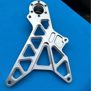 อะไหล่รถจักรยานยนต์ขายส่ง สวิงอาร์มอะลูมิเนียมอัลลอยด์สำหรับรถจักรยานยนต์ เหมาะสำหรับ Click125 CLICK150 Vario125 150  ดัดแปลงสวิงอาร์ม - Product Image 5