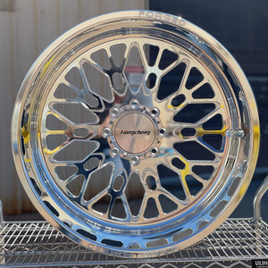 22x12 22x14 24x12 24x14 26x16 28x16 Tiefbett Geschmiedete Polierte LKW-Räder für Ford <span class=keywords><strong>Truck</strong></span> F-250 F-350 20 22 24 26 28 30 Zoll - Product Image 6