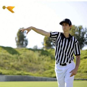 Drapeau de défi de football personnalisé jaune et rouge de haute qualité pour la publicité, les événements sportifs et les accessoires de fête - Product Image 6