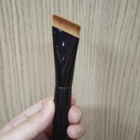 Pinceau de maquillage triangulaire personnalisé pour fond de teint, spécial artistes maquilleurs, ne retient pas la poudre, Cangzhou Seamless