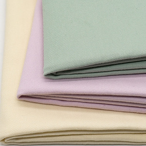 Tissu sergé extensible en mélange de coton, couleur kaki, en stock pour la confection de vêtements de travail - Product Image 4