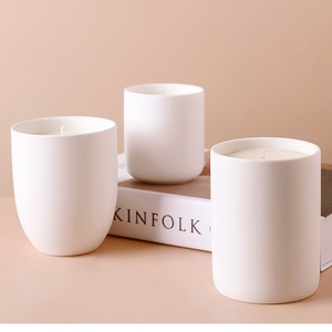 Cylindre fantaisie 8oz 10oz conteneur de bougie pots en porcelaine blanche récipients de bougie de noël bougeoir en céramique vide - Product Image 1