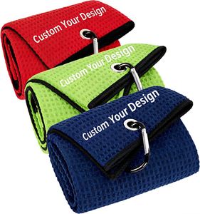Serviette de golf rectangulaire fabriquée en usine, avec logo personnalisé imprimé, matériaux de qualité supérieure, avec boucle pour la plage - Product Image 1
