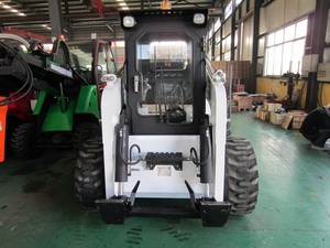 <span class=keywords><strong>Mini</strong></span>-chargeuse sur pneus diesel HAIJU JC120, prix avantageux, capacité de charge 1,2 tonne, poids 3600 kg, 4 roues motrices, puissance 103 kW, pour la construction et l'agriculture. - Product Image 4