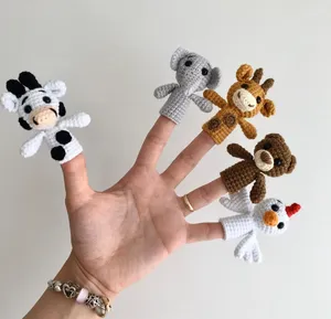 Marionetas de dedo de animales lindos personalizadas al por mayor animales del bosque juguetes educativos para niños marionetas de material de algodón