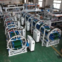 Machine à retourner les panneaux de contreplaqué, machine à retourner les palettes en bois, vente chaude, prix bas