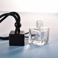 Bouteille de diffuseur suspendue de voiture vide écologique de 8ml Mini bouteille de diffuseur de parfum d'huile essentielle de désodorisant Bouteille de diffuseur de recharge